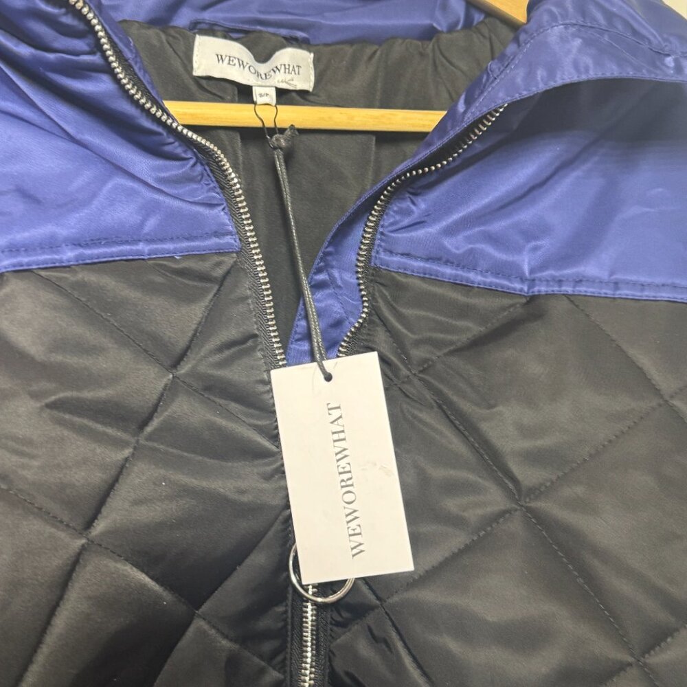 $90 off Colorblock Diamond Quilt Puffer Jacket